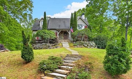 364 Old Highway 25