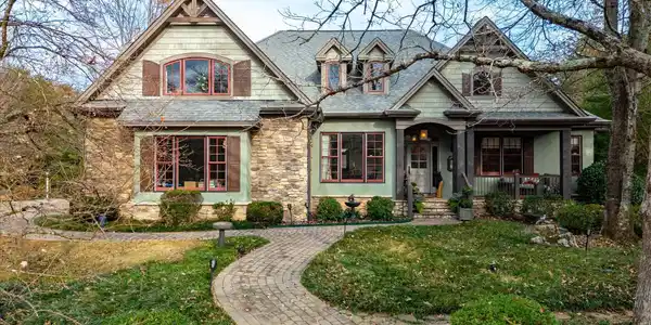 209 Courtside Trail
