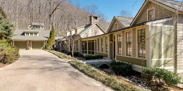 1338 Panther Park Trail