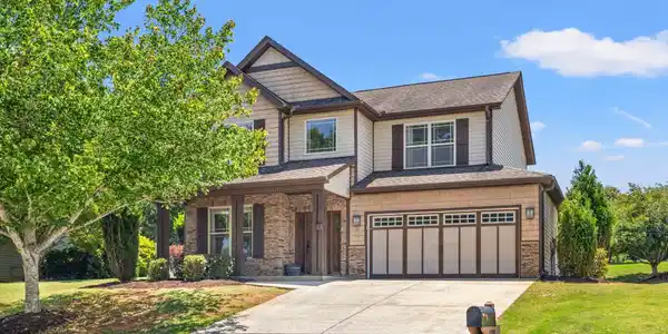 109 Rockledge Drive