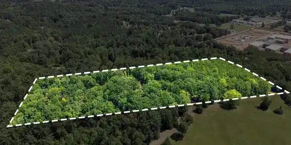 Image 4: AERIAL ESTIMATED PROPERTY