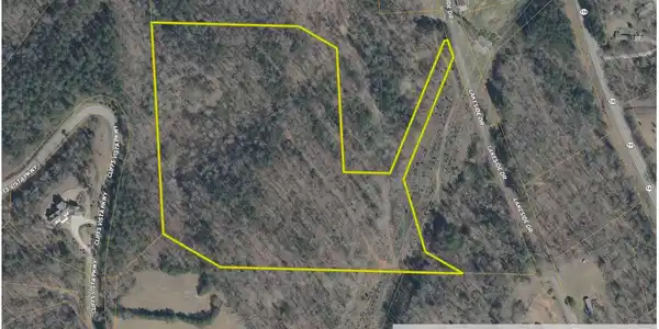 235 Lakeside Drive