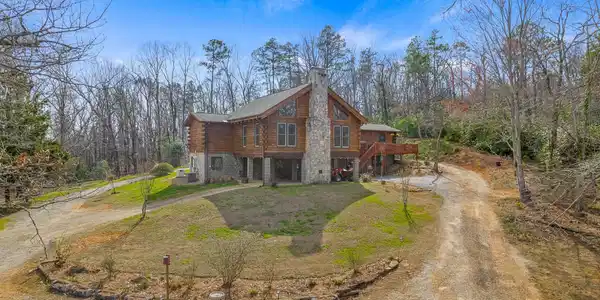 220 Blueberry Trail