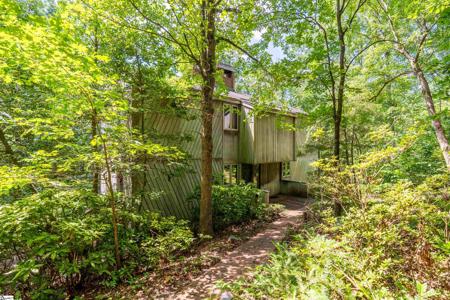 401 Audubon Road
