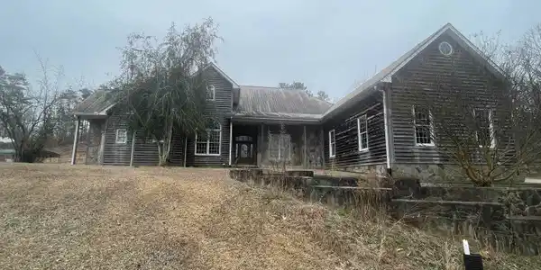 120 Lonesome Valley Road