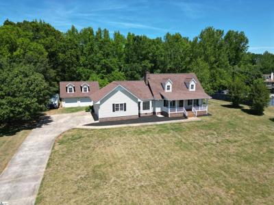206 Mountain Crest Drive