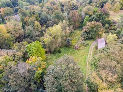 111 Schooleys Mtn Rd