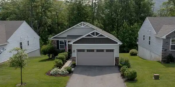 10 Devon Ct