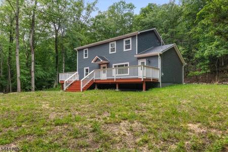 557 Burnt Meadow Rd