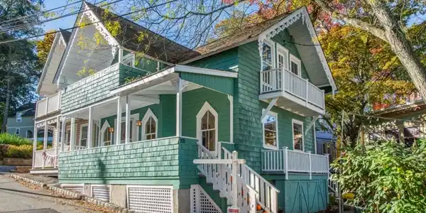 32 Fletcher Pl
