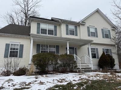 39 Canterbury Ln