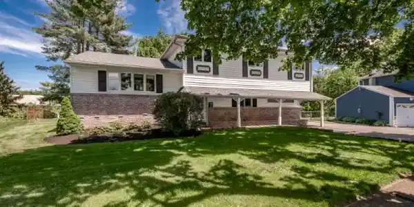3 James Ct
