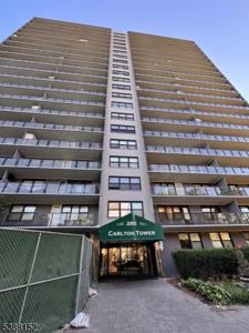 285 Aycrigg Ave
