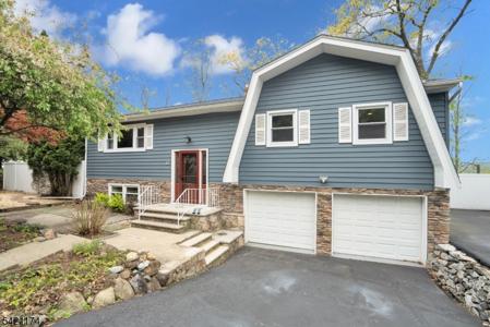 12 Stafford Dr