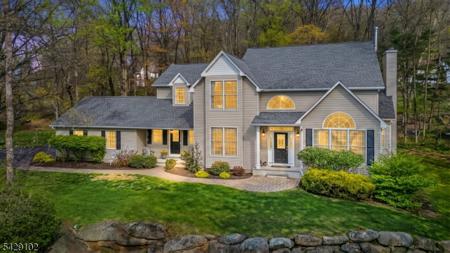 16 Yorkshire Dr