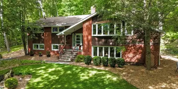 30 Brookvale Rd