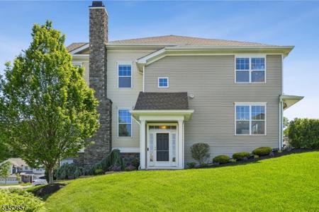 18 Blazingstar Way
