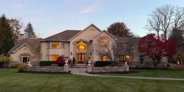 9 Winthrop Gait Rd