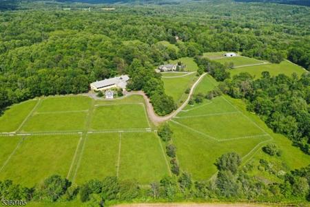 2 Sunset Farm Lane