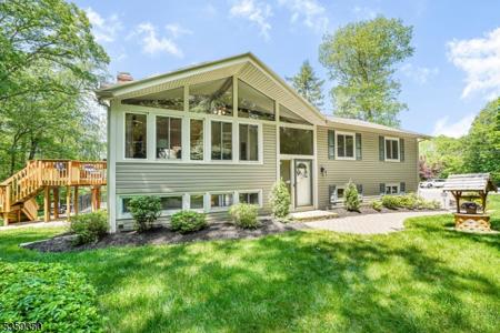 31 Sherwood Ct