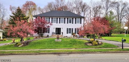 36 Michelle Ct