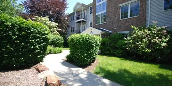 44 Mountainview Ct