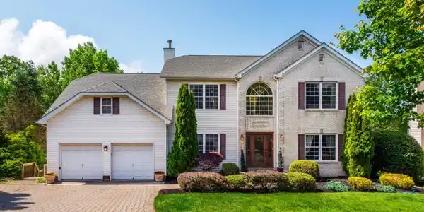 6 Skyview Dr