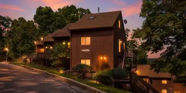4 Telemark Dr
