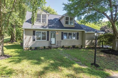 104 Church Rd