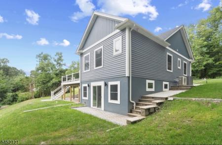 912 Spruce Trl