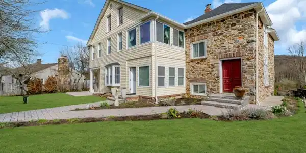 48 Willever Lake Rd