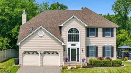 12 Haver Farm Rd