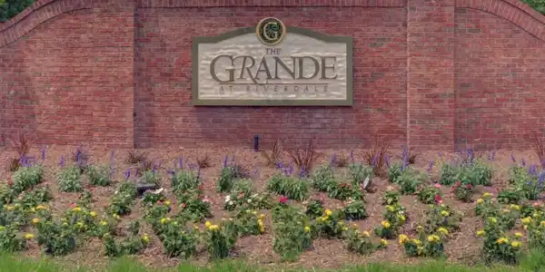 2409 Ramapo Ct