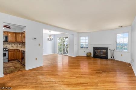 65 Amethyst Ln