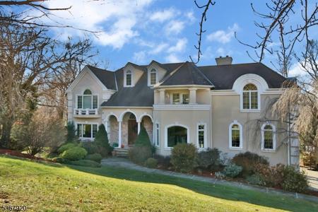 4 Vizcaya Ct