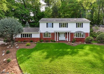 69 Cider Mill Rd