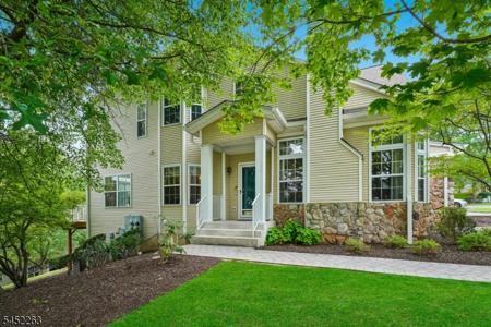 44 King George Rd