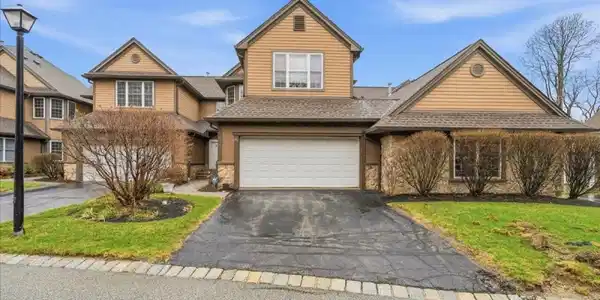 45 Bracken Hill Rd