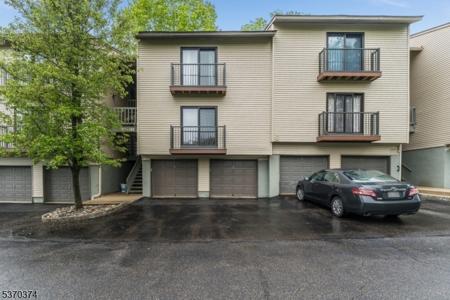 108 Spruce Hills Dr