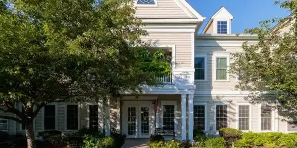 4009 Brookfield Glen Dr