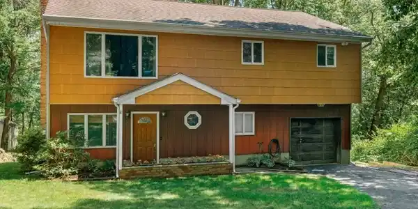 153 Valley View Dr