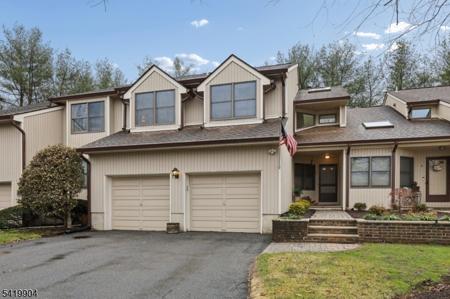7 Valen Ct