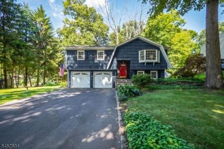 3 Jean St