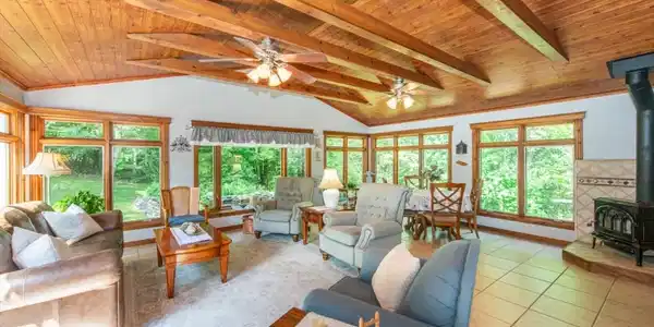 105 Goodale Rd