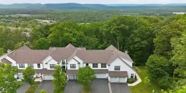 9 Coneflower Ct