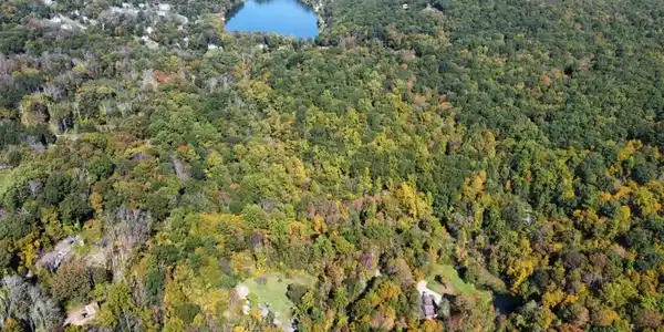 12 Pond Hollow Rd