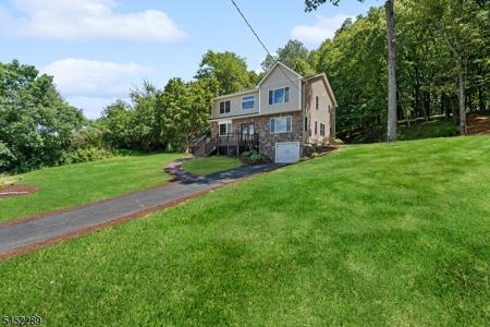 63 Van Horn Rd