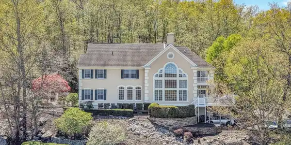 67 Mallard Dr