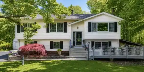 83 Brink Rd