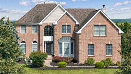 17 Patrick Henry Pl